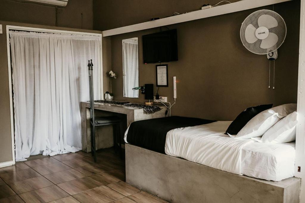 Overnight Stop Before Kruger National Park Phalaborwa Esterno foto